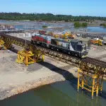 Terminaron los trabajos de recuperación del Puente Ferroviario Biobío y se inician las pruebas para volver a operar el 6 de noviembre ., cedida