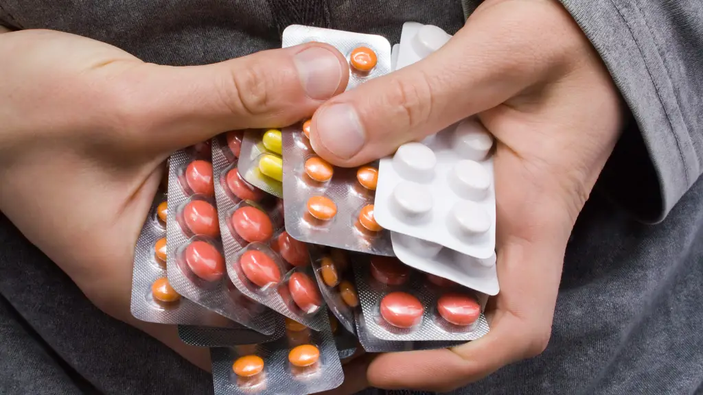 La Central fija un precio máximo de venta para estos medicamentos, con el objetivo de garantizar que las personas siempre paguen menos por sus fármacos en las farmacias adheridas. , contexto 