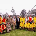 Donación de carros de telecomunicaciones para combate de incendios en Chile.
