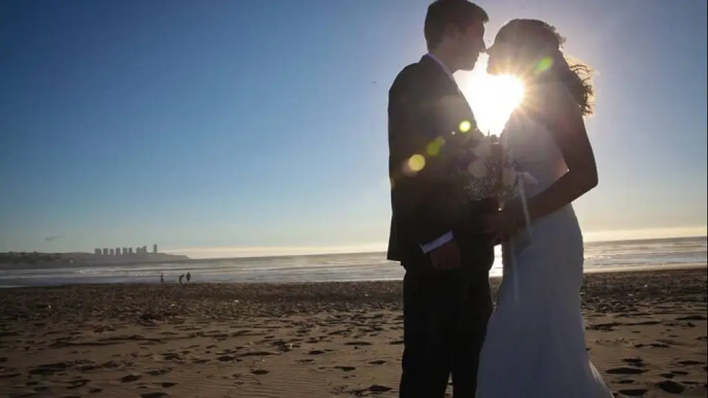 Unión civil en el mar, contexto