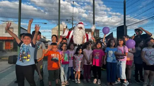 Piden ayudar en campañas solidarias por Navidad para niños y niñas de escasos recursos 