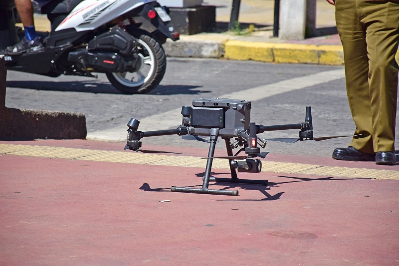 Patrullajes aéreos con dron / La Tribuna