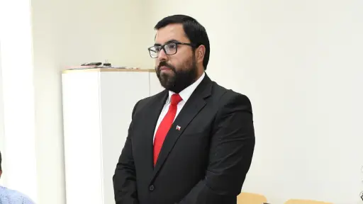 Exfuncionario del Departamento de Salud juró como nuevo concejal de Tucapel