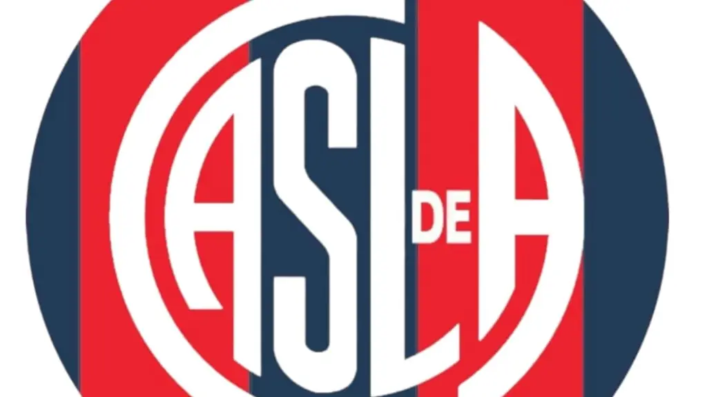 Escudo de la Escuela de fútbol formativo de San Lorenzo de Almagro en Los Ángeles, La Tribuna