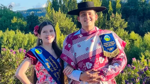 Pareja de cuequeros de Santa Bárbara representará a la región en Campeonato Nacional