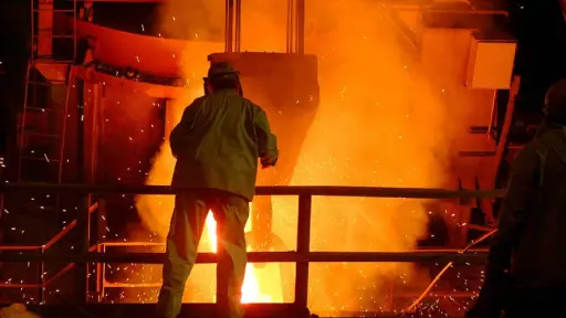 Índice de Producción Industrial disminuyó 2,7% interanualmente en diciembre de 2023