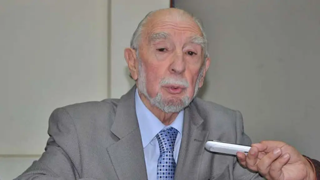 Mariano Ruiz-Esquide, Archivo La Tribuna