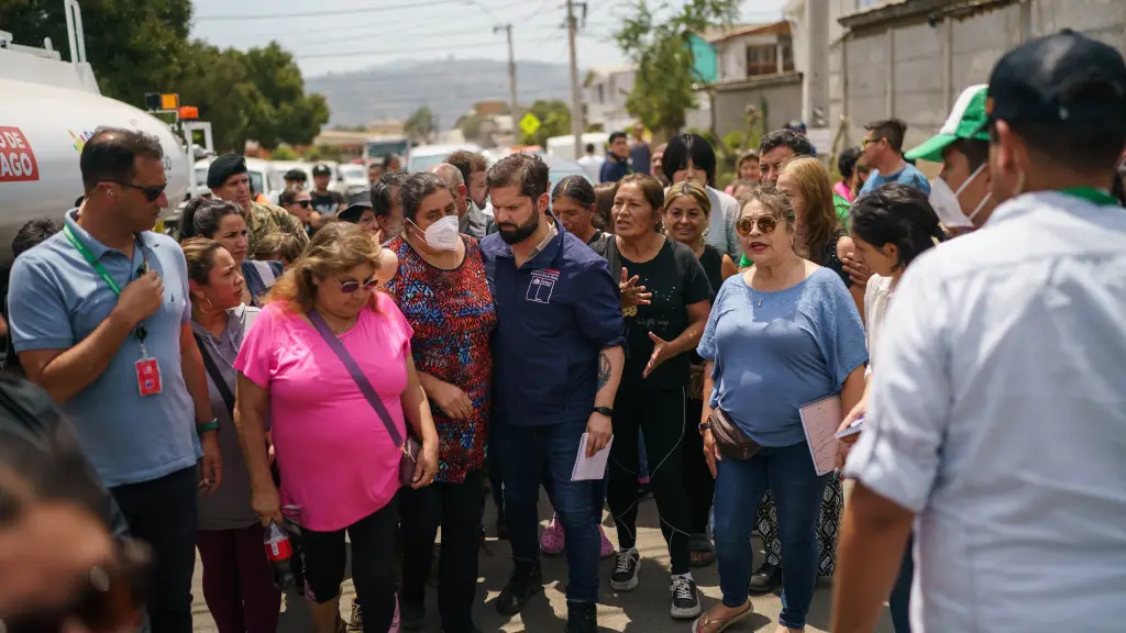 Presidente de la República, Gabriel Boric Font, se reúne con familias damnificadas por los incendios: “El Gobierno, el Estado y la solidaridad de los chilenos están con ustedes”, Presidencia
