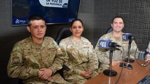 Jóvenes soldados llaman a sumarse al servicio militar de manera voluntaria