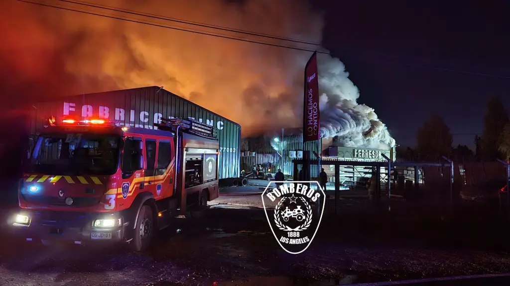 Incendio estructural Las Trancas, Cuerpo de Bomberos de Los Ángeles