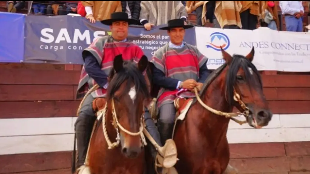 Cristóbal Cortina y Gonzalo Abarca en el Paisano Amigo y Cuchu Cuchu, caballoyrodeo.cl