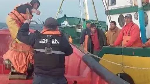 Encuentran con vida a los dos pescadores desaparecidos en isla Santa María