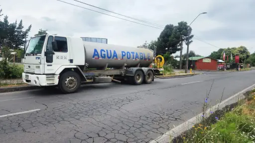 Denuncian que campesinos de Tucapel no reciben agua en camiones aljibe: Delegación responde