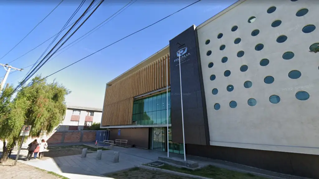 El frontis de edificio de la Fiscalía en Los Ángeles., Google Street View