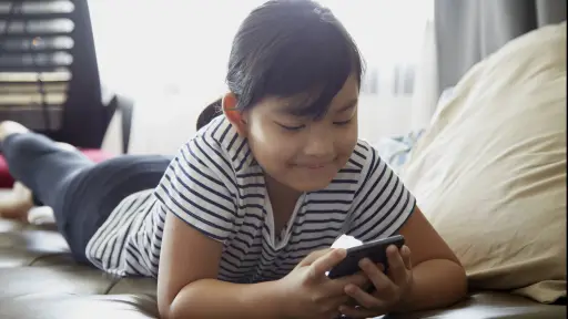 Aplicaciones camufladas en el móvil de nuestros hijos