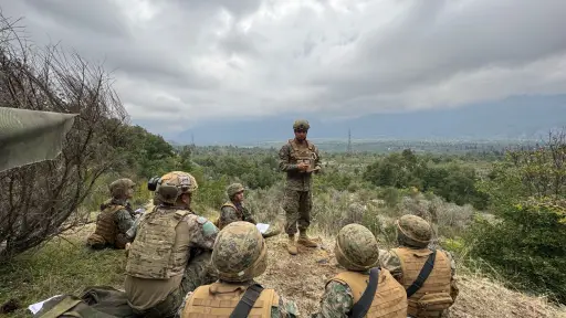 Soldados conscriptos del Destacamento de Montaña N°17 Los Ángeles inician su formación como combatientes