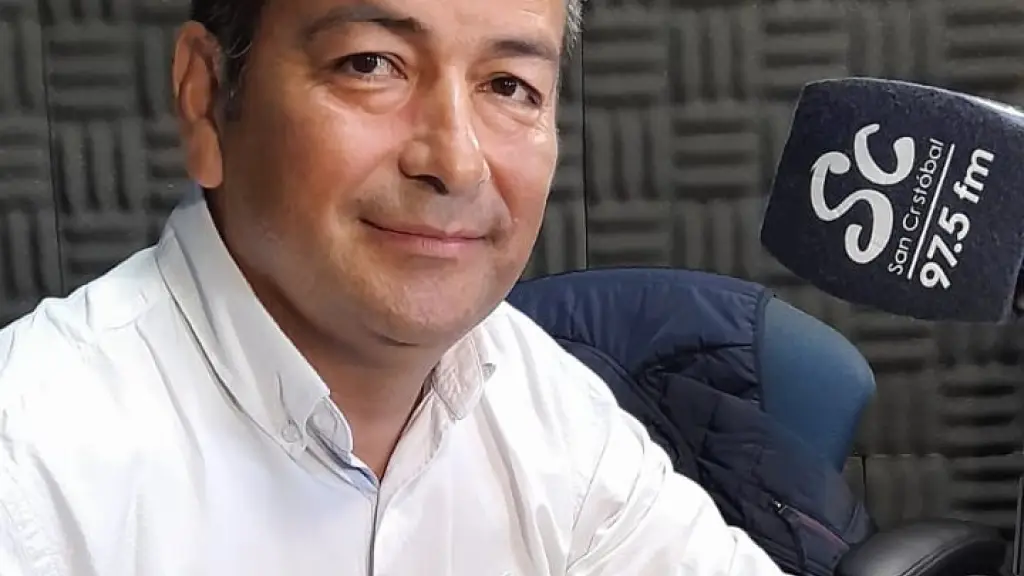 Héctor Iglesias, técnico del Deportivo Orompello, La Tribuna