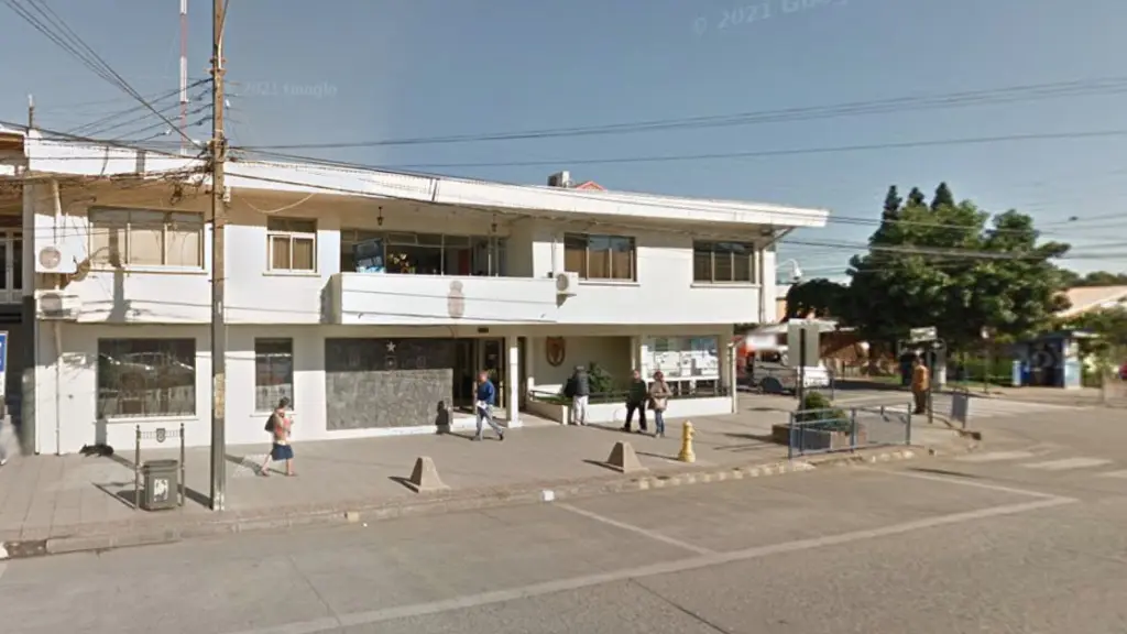 Frontis de la Municipalidad de Laja, Google Street View