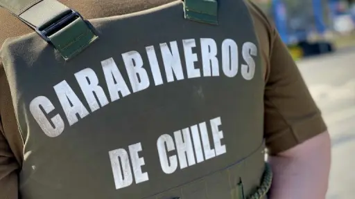 Madre que abandonó a bebé recién nacido en Recoleta se entrega a Carabineros: No quería tener problemas con su pareja