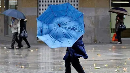Por lluvias y rachas de viento: Declaran Alerta Temprana Preventiva en siete regiones del país