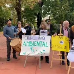 Vecinos de Los Ángeles protestan por plaga de moscas en plaza de Armas 