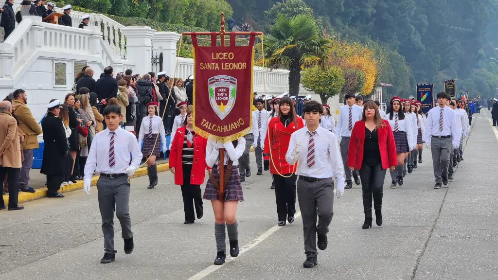 Más de 100 establecimientos educacionales del Biobío participaron en el desfile de honor a las Glorias Navales, Cedida
