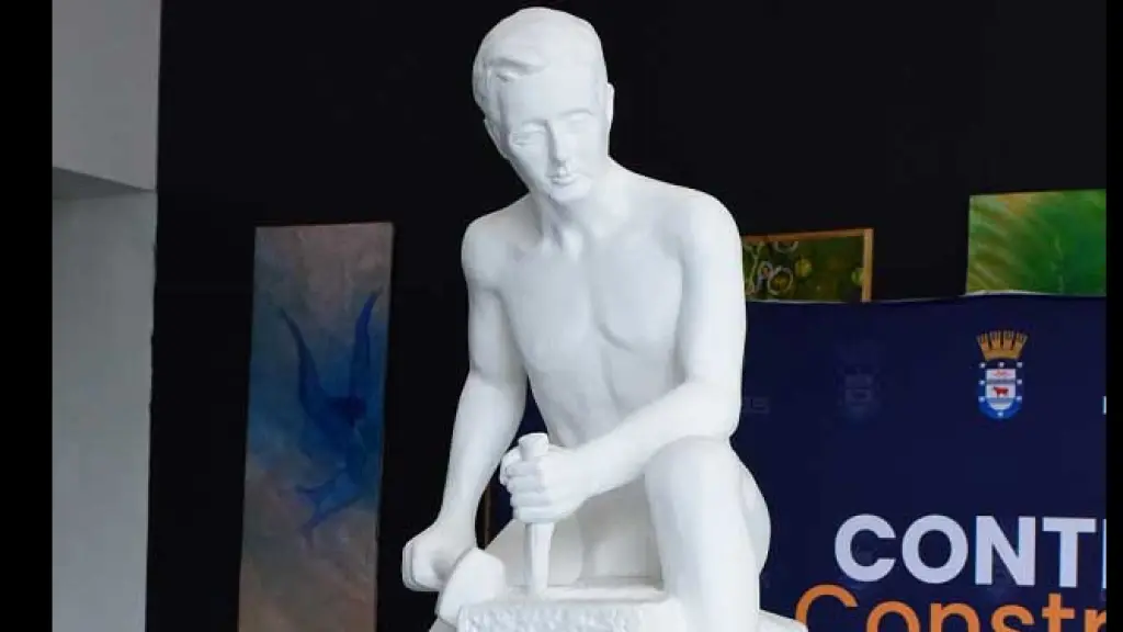 Escultura José Recabarren, Fredy Muñoz | La Tribuna