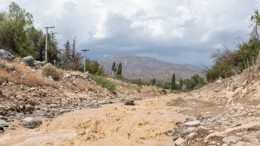 Emiten alerta temprana preventiva regional por riesgo de aluviones y derrumbes