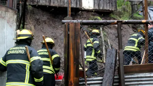 Delegada Dresdner informa evacuación preventiva en San Rosendo por deslizamientos de tierra