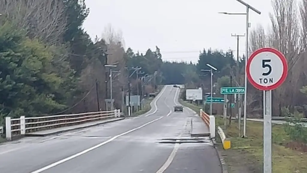 Restringen hasta cinco toneladas a puente La Obra en Cabrero por “daño en su estructura”