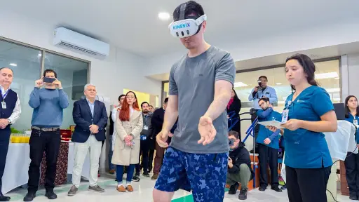 Implementan innovador equipo de neuro-rehabilitación que trabaja con inteligencia artificial y realidad virtual