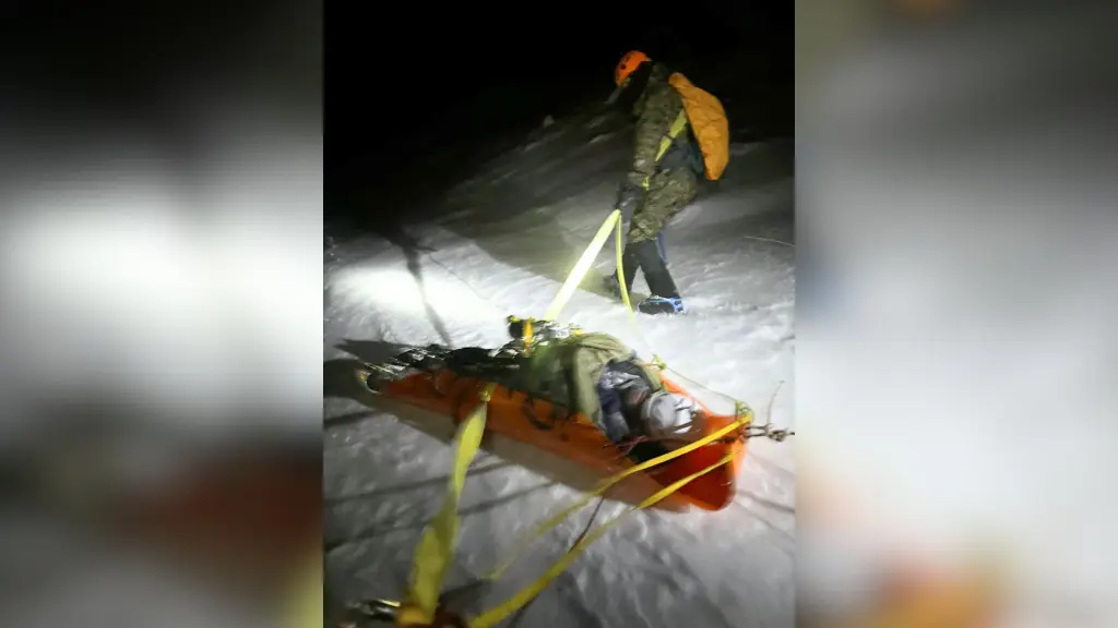 Personal del destacamento de montaña de Los Ángeles rescató a esquiador extraviado en Volcán Antuco