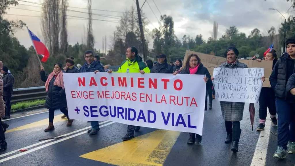 La marcha se debe al mal estado de la Ruta 156., Cedida