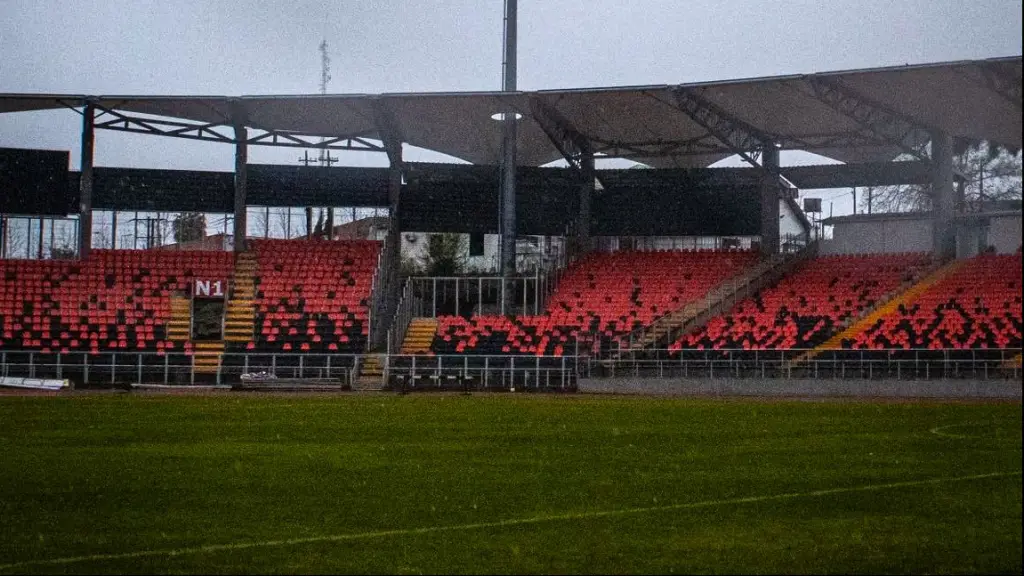 Suspendido quedó el partido por Copa Chile en el estadio Fiscal de Talca, La Tribuna