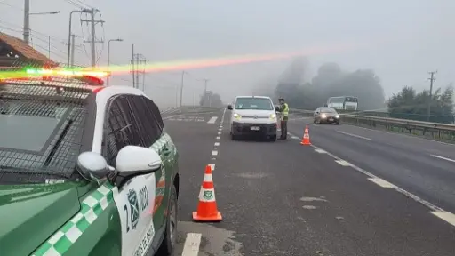 Carabineros entrega recomendaciones para prevenir accidentes de tránsito ante presencia de neblina