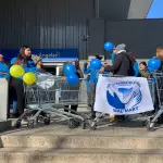 Trabajadores de Walmart Chile protestan en los accesos al Líder de Los Ángeles