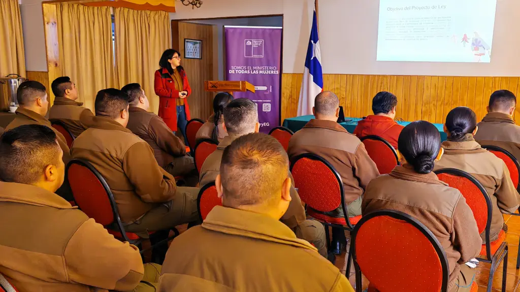 Capacitación en Los Ángeles de Carabineros, Cedida