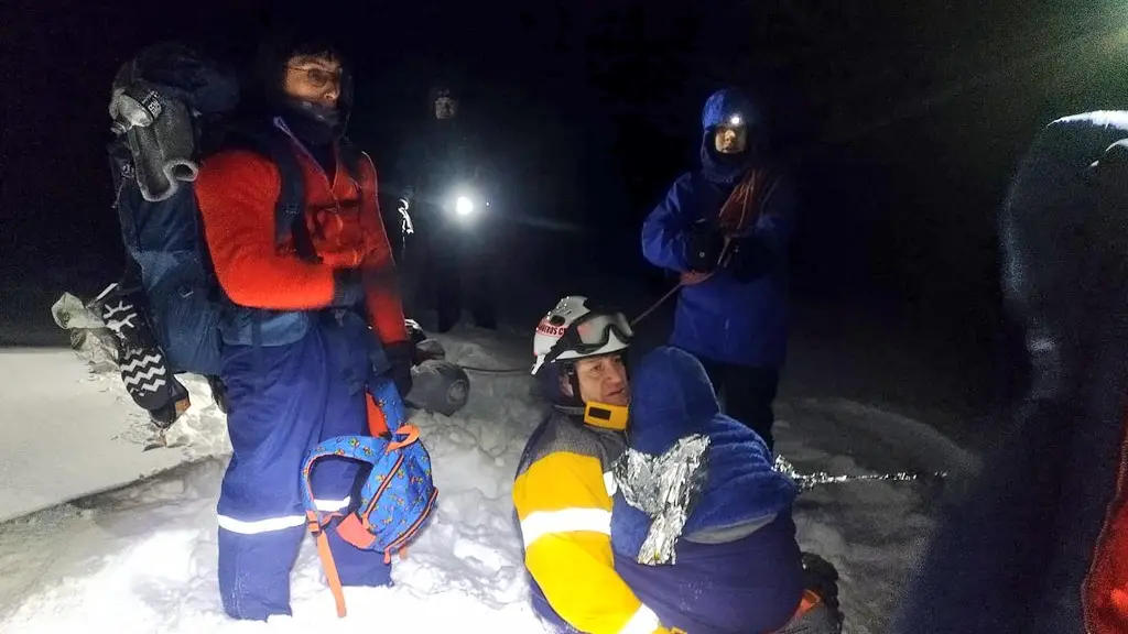 Rescate Volcán Osorno., Bomberos de Chile