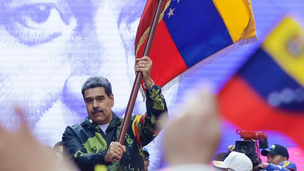 Gobierno de Venezuela bloquea vuelo internacional previo a elecciones presidenciales, contexto