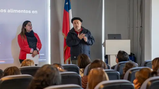Jefas de hogar del Biobío participaron de seminario sobre manipulación higiénica de los alimentos 