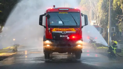 ¡Más seguridad! vecinos de Tucapel reciben un carro de bomberos 0 kilómetro y última tecnología