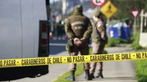 Encuesta Cadem: 78% de los chilenos cree que carabineros no está preparado para enfrentar el crimen organizado