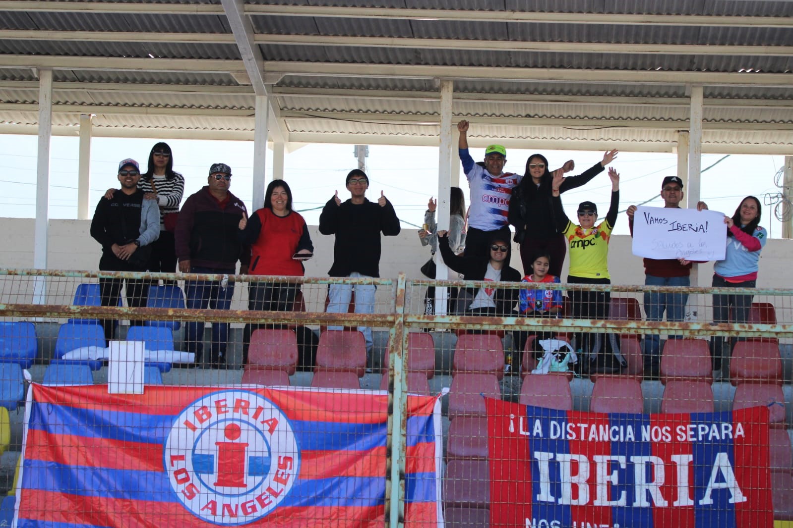 La fiel hinchada, no importando la distancia, ahí siempre estará / La Tribuna
