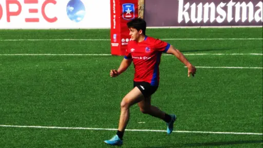 Callaquén se luce con joven promesa angelina del rugby nacional