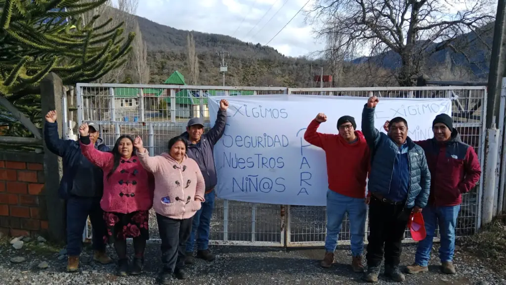 apoderados y comunidad educativa de la Escuela de Alto Biobío, Juan Benjamín Purrán, Presidente comunidad Guallaly 