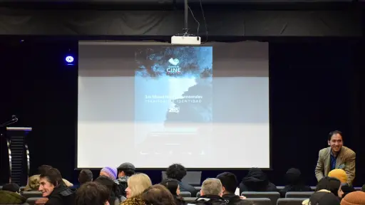 Jóvenes cineastas angelinos presentan sus historias locales en la 2ª Muestra de Documentales