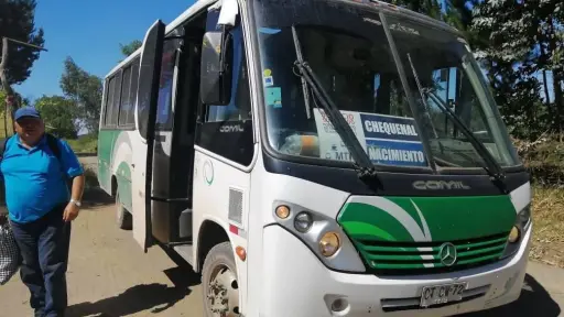 Vecinos de Nacimiento reciben mejoras en traslados de los sectores rurales 