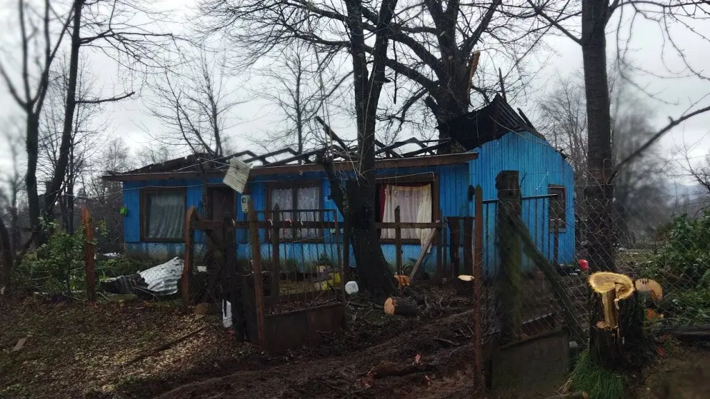 Vivienda afectada por sistema frontal en Quilaco, Cedidas