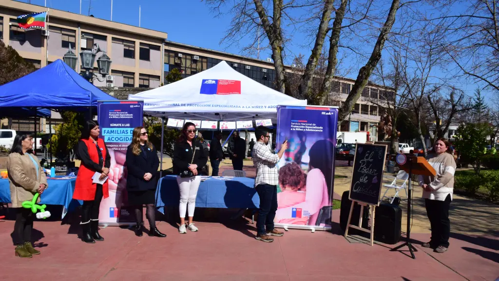 El lanzamiento se realizó en la plaza de armas de Los Ángeles., La Tribuna