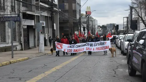 Fenats regionalizada del Complejo Asistencial angelino marcha para reclamar mejores condiciones laborales